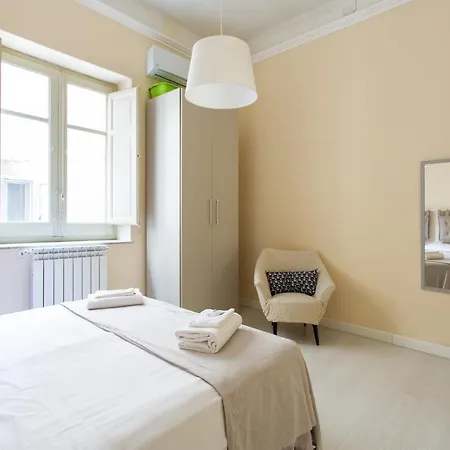 Apartment Sofias House At Politeama Palermo
