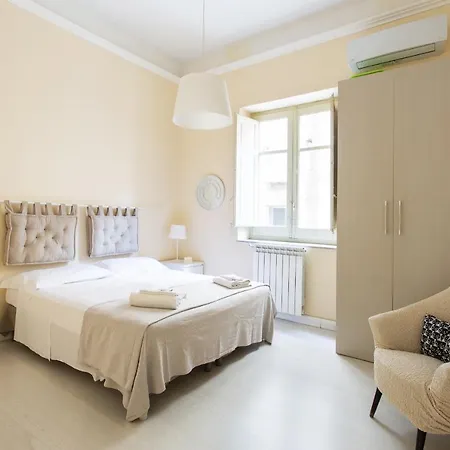 Sofias House At Politeama Apartment *